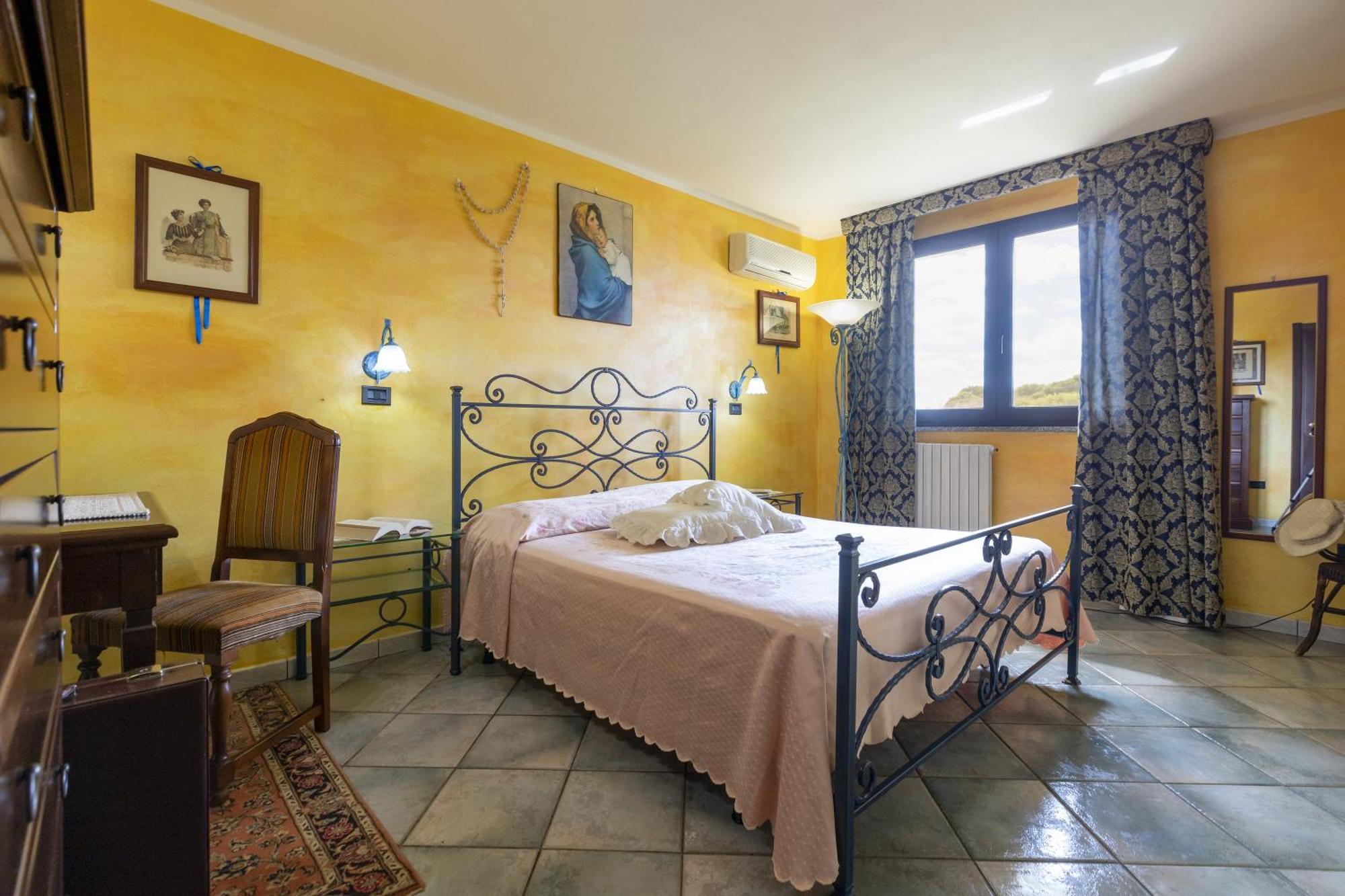 Villa Maria Antonietta Сасари Екстериор снимка